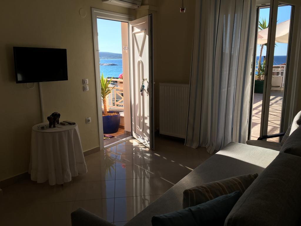 Apartament Gorgona Di Thassos Limenaria  Zewnętrze zdjęcie